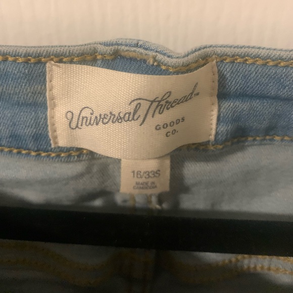 Universal Thread High Rise Skinny Jeans - Picture 3 of 4